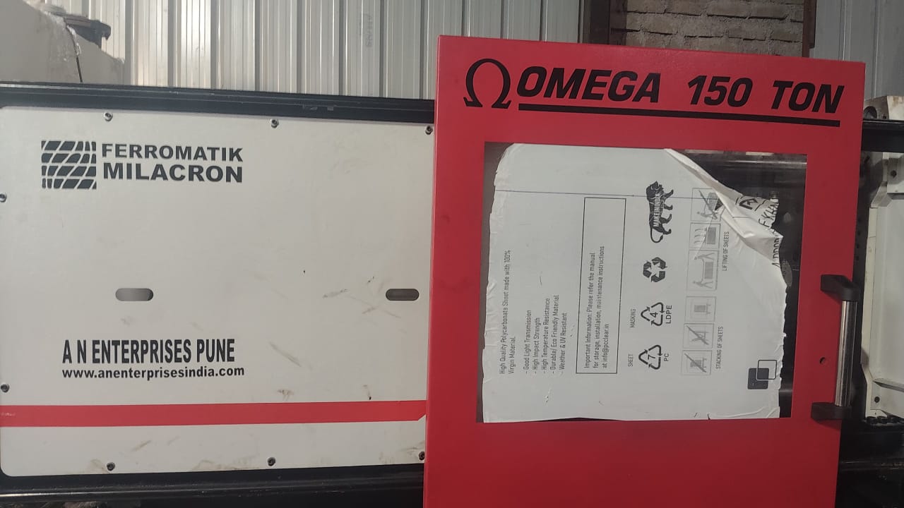 Injection Moulding Machine (150 ton)